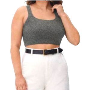 Everlane Tank Top Woman’s Size Medium Cozy Knit Stretch Gray Cropped NEW